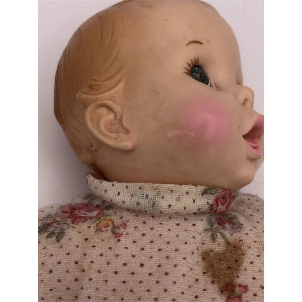 Vintage 1981 Gerber Baby Doll Side To Side Eyes Molded Head Soft Body